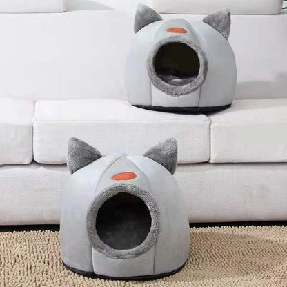 Cozy Winter Pet Bed – Warm Cave Nest for Cats & Small Dogs